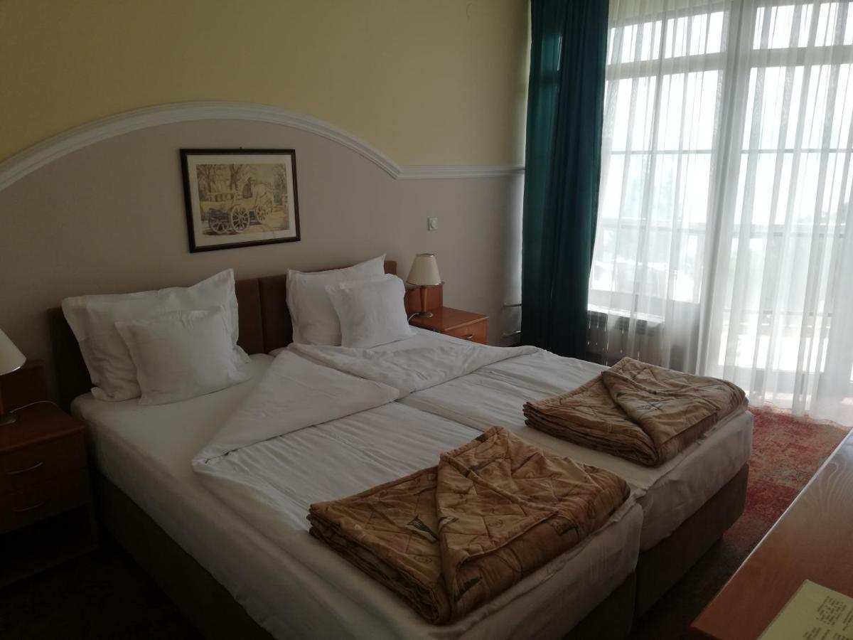 Hotel Makpetrol Struga Eksteriør billede
