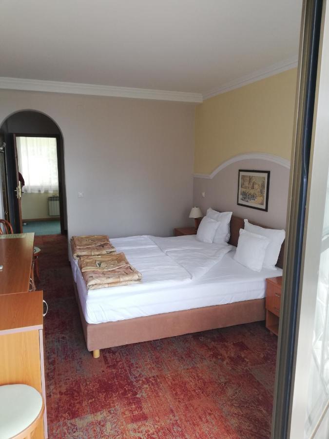 Hotel Makpetrol Struga Eksteriør billede