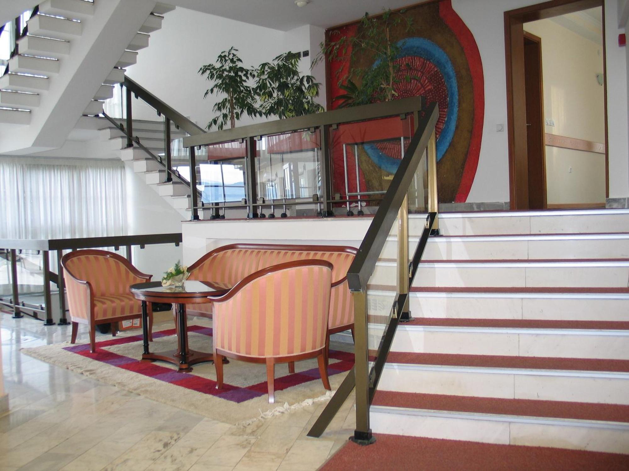 Hotel Makpetrol Struga Interiør billede